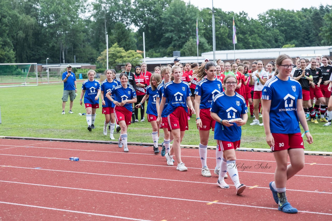 Bild 159 - Loewinnen Cup